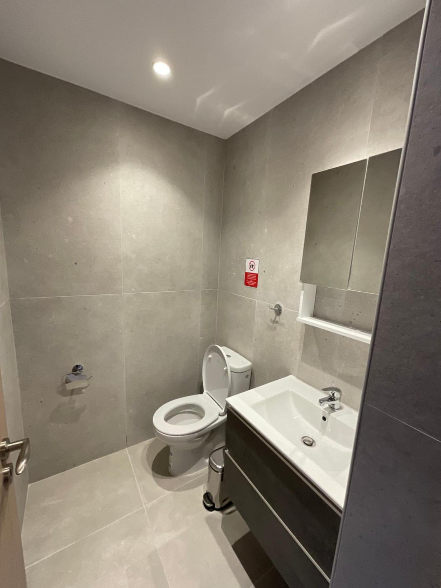 Le Voyageur By The Sea - Furnished Rooms ลาร์นาคา ภายนอก รูปภาพ