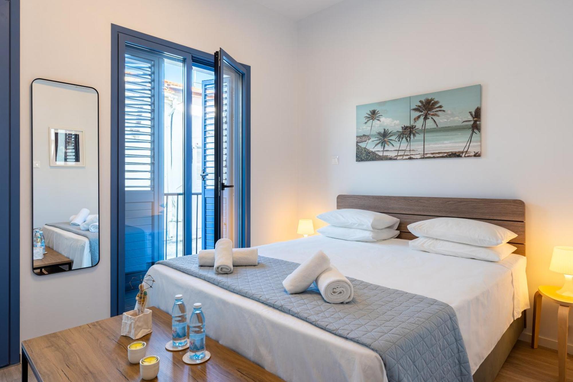 Le Voyageur By The Sea - Furnished Rooms ลาร์นาคา ภายนอก รูปภาพ